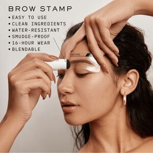 Madluvv - SOFT BROWN BROW STAMP™ KIT
